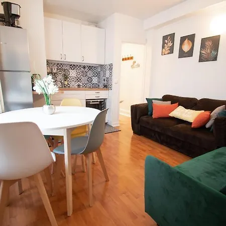 Appartamento 2 Pièces Chic à Paris